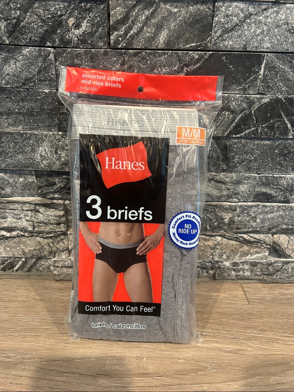 NWT Hanes Men’s Mid-Rise Briefs – 3-Pack Assorted Colors Size M